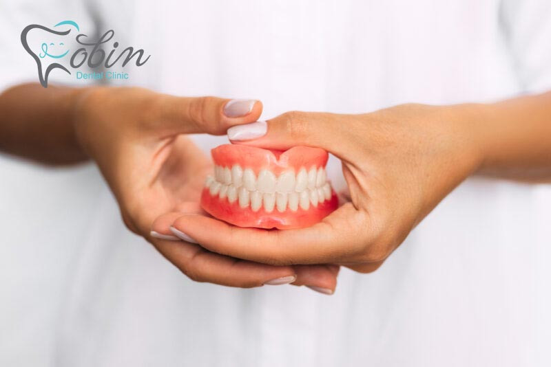 تفاوت پروتز دندان با ایمپلنت 